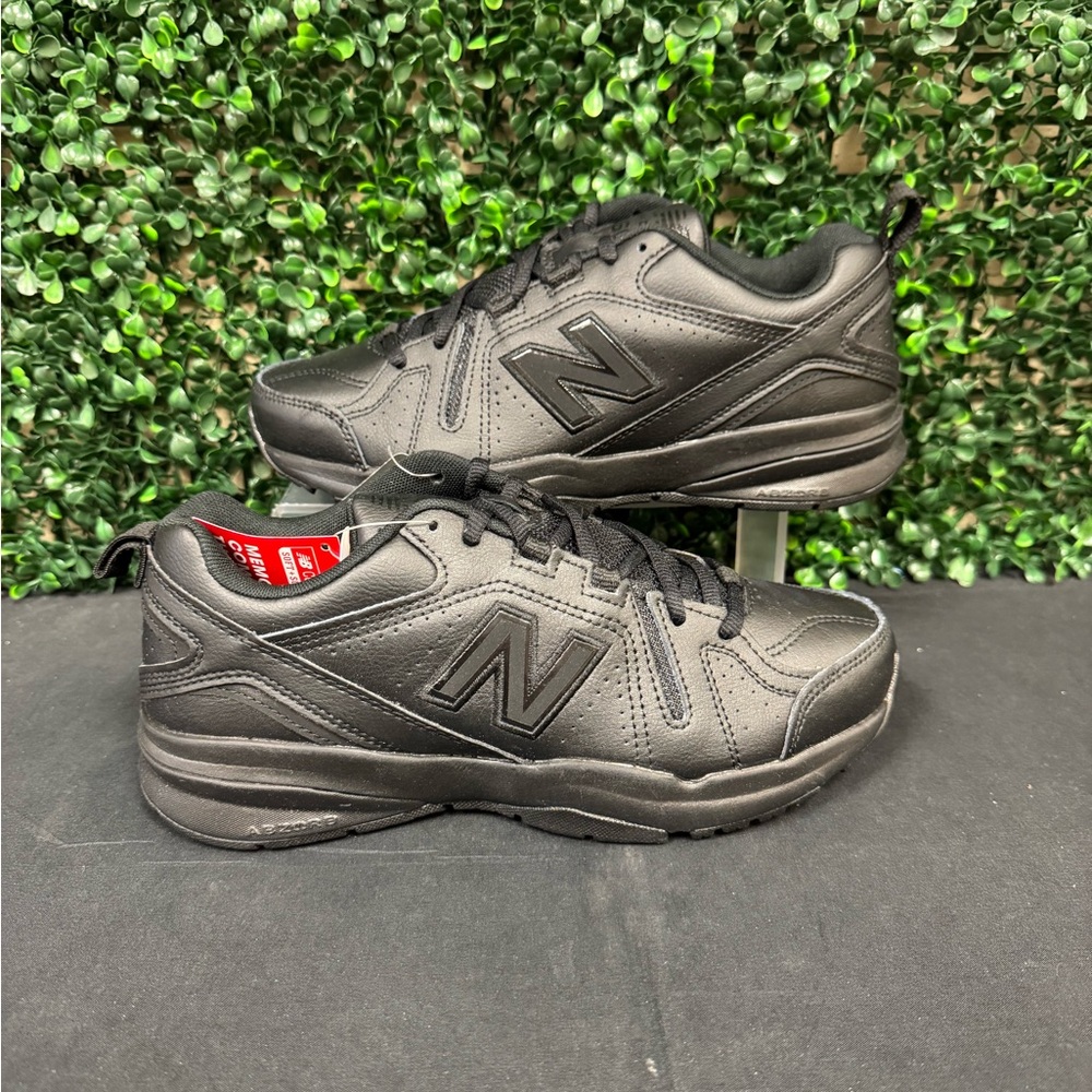 New Balance 608 V5 Training Shoe - M6.5/W8